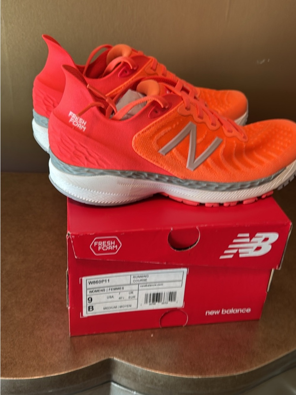 New in box! New balance shoes
